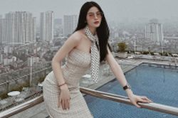Sắc vóc 'bạn gái tin đồn' của cầu thủ Quang Hải