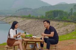 Hoàng Oanh tiết lộ cách Trường Giang cưa đổ Nhã Phương khiến nam diễn viên ngượng đỏ mặt
