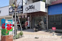 Không có thẩm quyền, vẫn tự ý đặt biển cấm