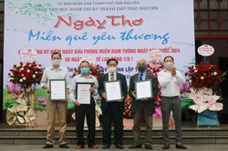 Tổ chức Ngày thơ 'Miền quê yêu thương'