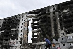 Ukraine xóa tên gắn với Nga khỏi các địa danh ở Kyiv