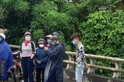 Hải Dương: Xe đầu kéo chuyển hướng va chạm với xe máy, một cô gái tử vong
