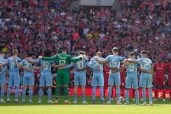 Manchester City xin lỗi Liverpool vì hành động đáng xấu hổ của người hâm mộ
