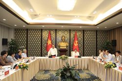 Xây dựng, hoàn thiện nhà nước pháp quyền Xã hội chủ nghĩa Việt Nam