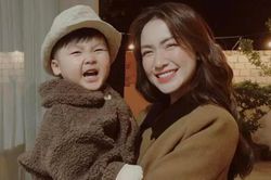 Hòa Minzy nghẹn ngào: 'Ngoài làm mẹ, Hòa làm luôn một người cha'