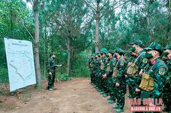 Xây dựng đơn vị vững mạnh toàn diện 'mẫu mực tiêu biểu'