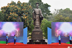 Cú hích cho du lịch Thủ đô