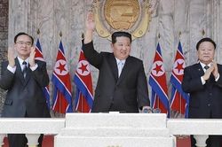 Ông Kim Jong Un giám sát vụ thử vũ khí chiến thuật mới