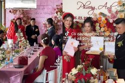 Lấy chồng đại gia, cô dâu Bắc Ninh nhân hồi môn 'toát mồ hôi'