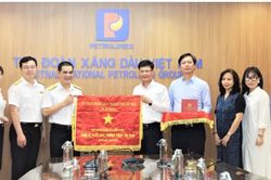 Petrolimex xuất sắc nhận cờ thi đua của UBND Thành phố Hà Nội