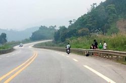 Vi phạm trật tự, an toàn giao thông trên cao tốc Nội Bài-Lào Cai