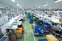 Ngành công nghiệp hỗ trợ Việt Nam 'vượt bão' qua đại dịch COVID-19