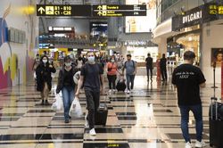 Singapore sắp bỏ hết xét nghiệm COVID-19 đối với du khách đã tiêm chủng