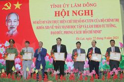 Nâng cao chất lượng đội ngũ cán bộ, công chức, viên chức trong thực hiện công vụ
