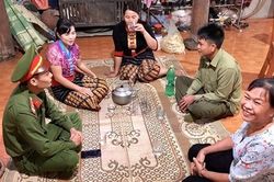 Những cách làm hay để giữ địa bàn xã biên giới sạch về ma túy