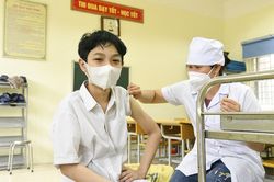 Phân bổ hơn 1,38 triệu liều vaccine COVID-19, TP.HCM nhiều nhất gần 200.000 liều