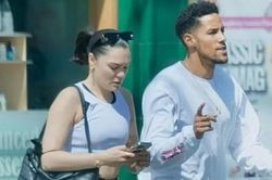 Jessie J hẹn hò cầu thủ bóng rổ