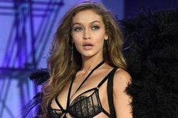 Gigi Hadid lấn sân lĩnh vực thiết kế thời trang