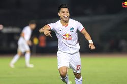 Hoan hô thầy trò Kiatisuk!