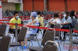 Miễn dịch cộng đồng với Covid-19 ở Thái Lan đạt 50% dân số