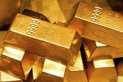Giá vàng thế giới hôm nay 20/4: Giảm 1% khi đồng USD mạnh hơn