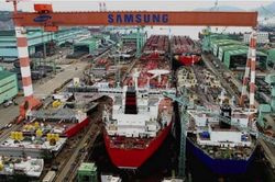 Đế chế đóng tàu công nghiệp nặng Samsung giao tàu phá băng cho Nga