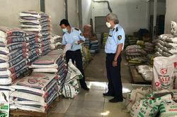 Xử phạt gần 220 triệu đồng cá nhân buôn bán phân bón giả