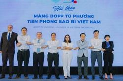 Plaschem sản xuất màng BOPP chất lượng cao tại Việt Nam