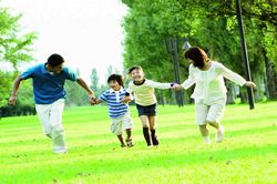 Tôn vinh những giá trị nhân văn sâu sắc của gia đình Việt Nam