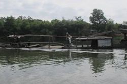Kinh tế Tư vấn, định hướng chuyển đổi nghề cho 35 lao động làm nghề khai thác cát, sỏi