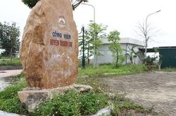 Vì sao dự án Công viên cây xanh Thanh Oai 'bỏ hoang' nhếch nhác ít người sử dụng?