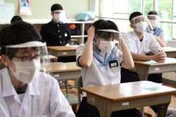 Giới trẻ Nhật Bản chán học