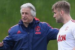Tin MU 21/4: MU sa thải trưởng bộ phận tuyển trạch, chốt Milinkovic-Savic thay Pogba