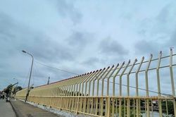 Quảng Trị: Buộc tháo dỡ phần thi công trang trí ở cầu Đại An