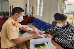 Xử lý nghiêm hành vi lạng lách, đánh võng phản cảm lan truyền trên mạng xã hội