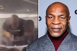 Mike Tyson đánh người ngồi cùng trên máy bay