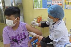31 tỉnh, thành phố đã tiêm vaccine COVID-19 cho trẻ 5-11 tuổi