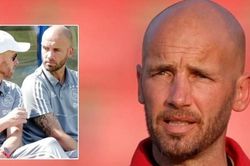 Trợ lý của Erik ten Hag chưa đến MU đã gây choáng