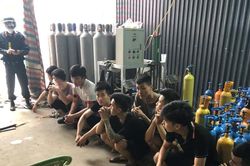 Lộ cơ sở sang chiết 'khí cười' chuyên phục vụ các quán karaoke, quán bar