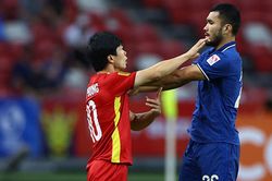 U23 Thái Lan đau đầu vì không có trung vệ số một