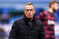 MU: Ten Hag cần tài liệu về cầu thủ MU của Rangnick