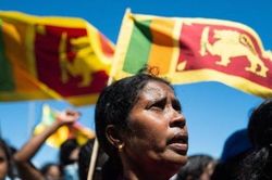 Quan ngại sâu sắc, IMF và WB xắn tay hỗ trợ Sri Lanka vượt 'cơn bĩ cực'