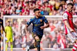 MU đại bại, Lingard nặng lời với đồng đội