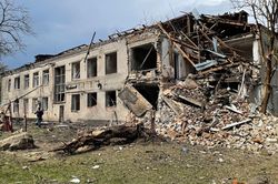 Ukraine nói phá hủy một cơ sở chỉ huy của Nga
