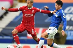 Liverpool 2-0 Everton: Thiago chuyền thành công nhiều hơn... cả đội Everton