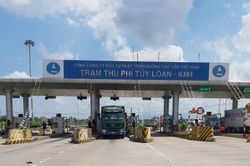 Bao giờ các tuyến cao tốc của VEC được lắp đặt thu phí không dừng?