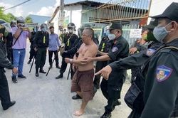 Khống chế kẻ tạt axít cố thủ trong phòng trọ