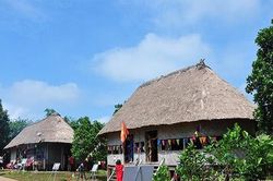 Trải nghiệm văn hóa với 'Ngôi nhà chung'