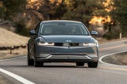TC Group và Hyundai Motor giới thiệu xe điện IONIQ 5 tại Việt Nam