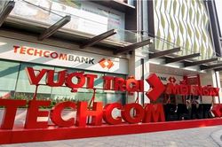 Techcombank lãi trước thuế 6.800 tỷ đồng trong quý I